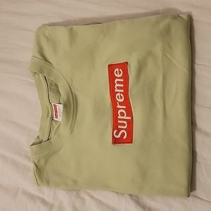 Supreme box logo tee...size small